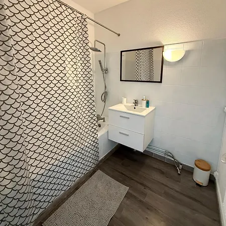 Spacieux - 5min Du Centre Apartamento *