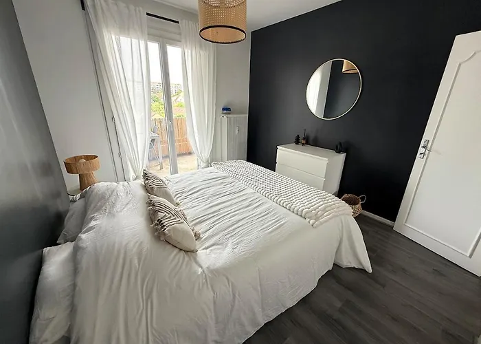 Spacieux - 5min Du Centre