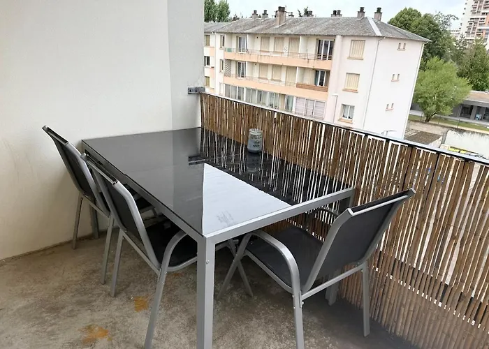 Spacieux - 5min Du Centre *